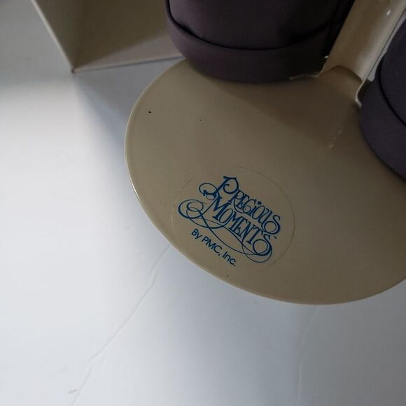 Precious Moments Doll - Picture 8 of 11